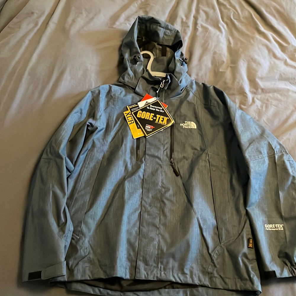 North Face Goretex Jacket (L)